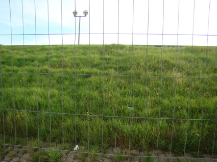 Infrontofthebeachimrentuzun9